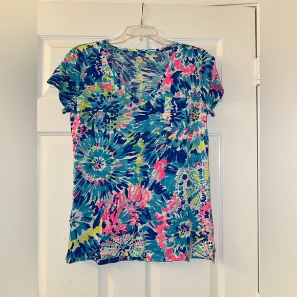 Lilly Pulitzer Tops - Lilly Pulitzer Tye Dye Shirt!